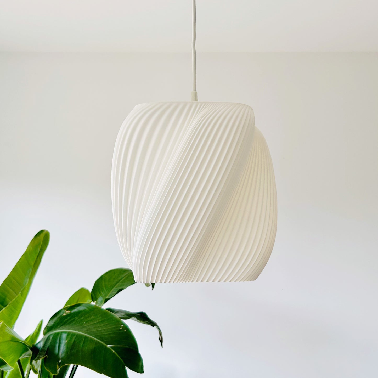 Aryz Divide Pendant Light
