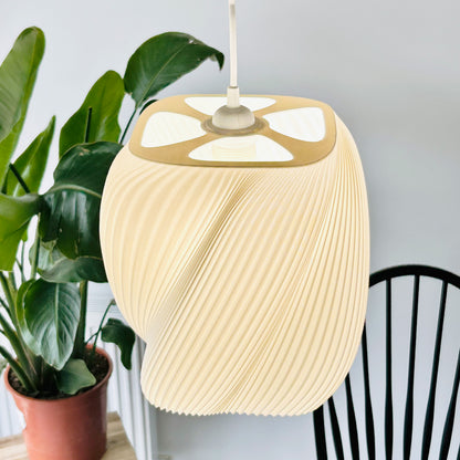 Aryz Divide Pendant Light
