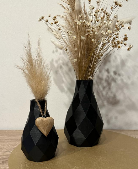 Low Poly Vase