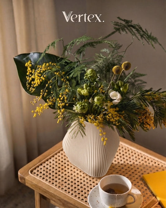 Pyramid Vase VERTEX Studio