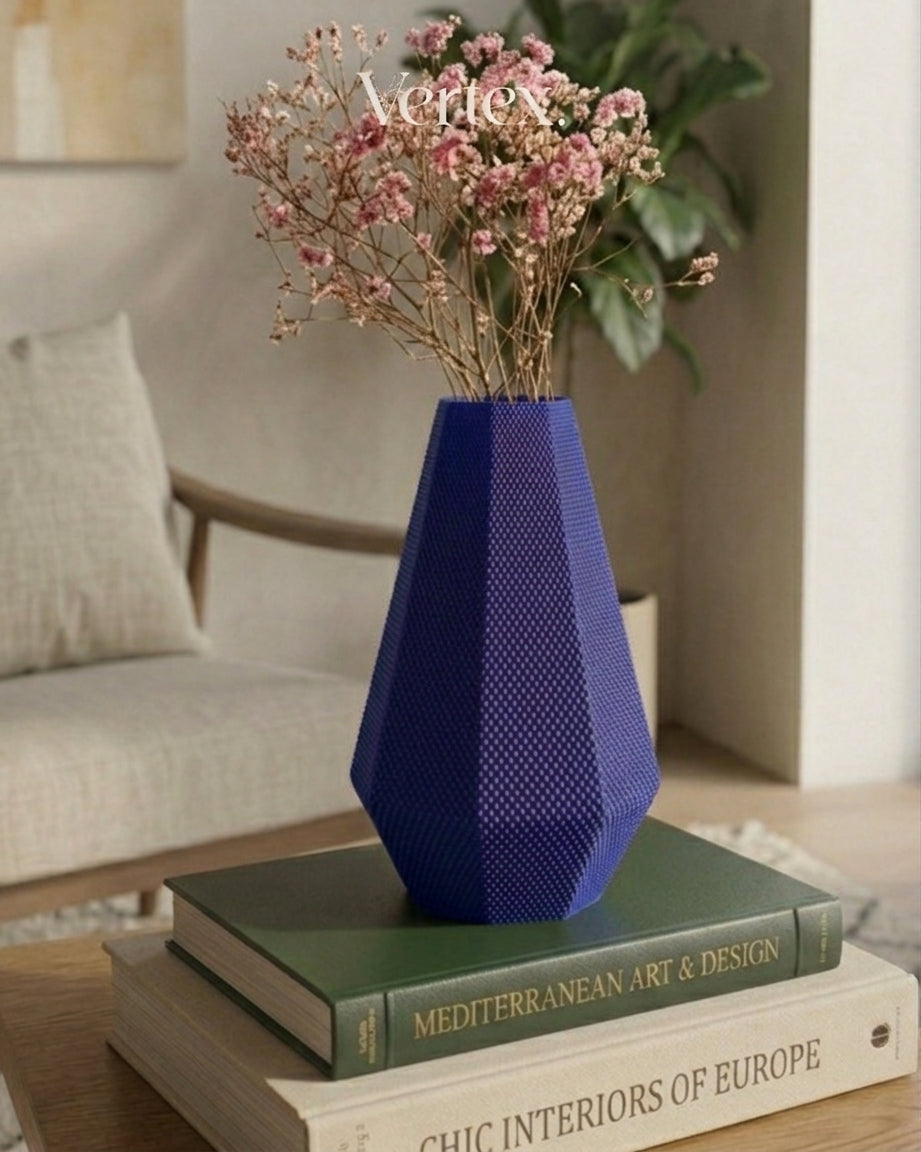 Helena Vase VERTEX Studio