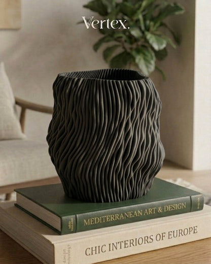 Sea Falcon Vase VERTEX Studio