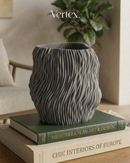 Sea Falcon Vase VERTEX Studio