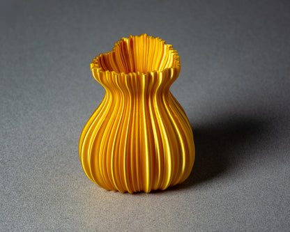 Heart vase